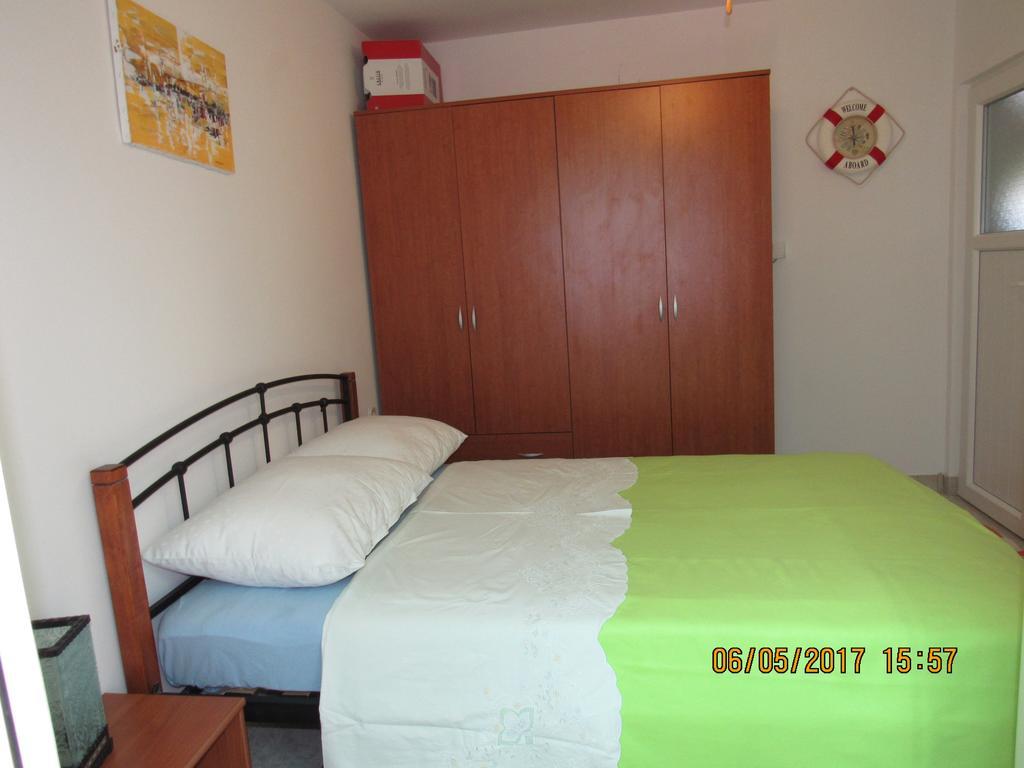 Guest House Vanessa Supetar Exterior foto